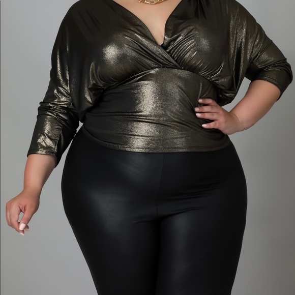 🆕A Nice Top - Picture 2 of 4